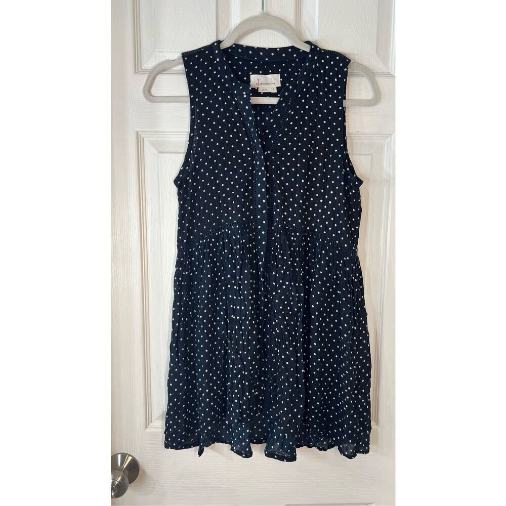 Anthropologie Women’s Black and White Dot Long‎ Button Down Tank Small